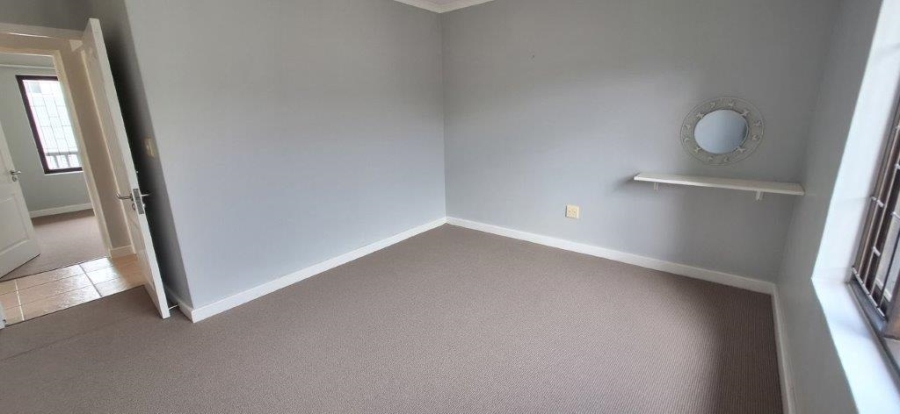 2 Bedroom Property for Sale in Knysna Central Western Cape
